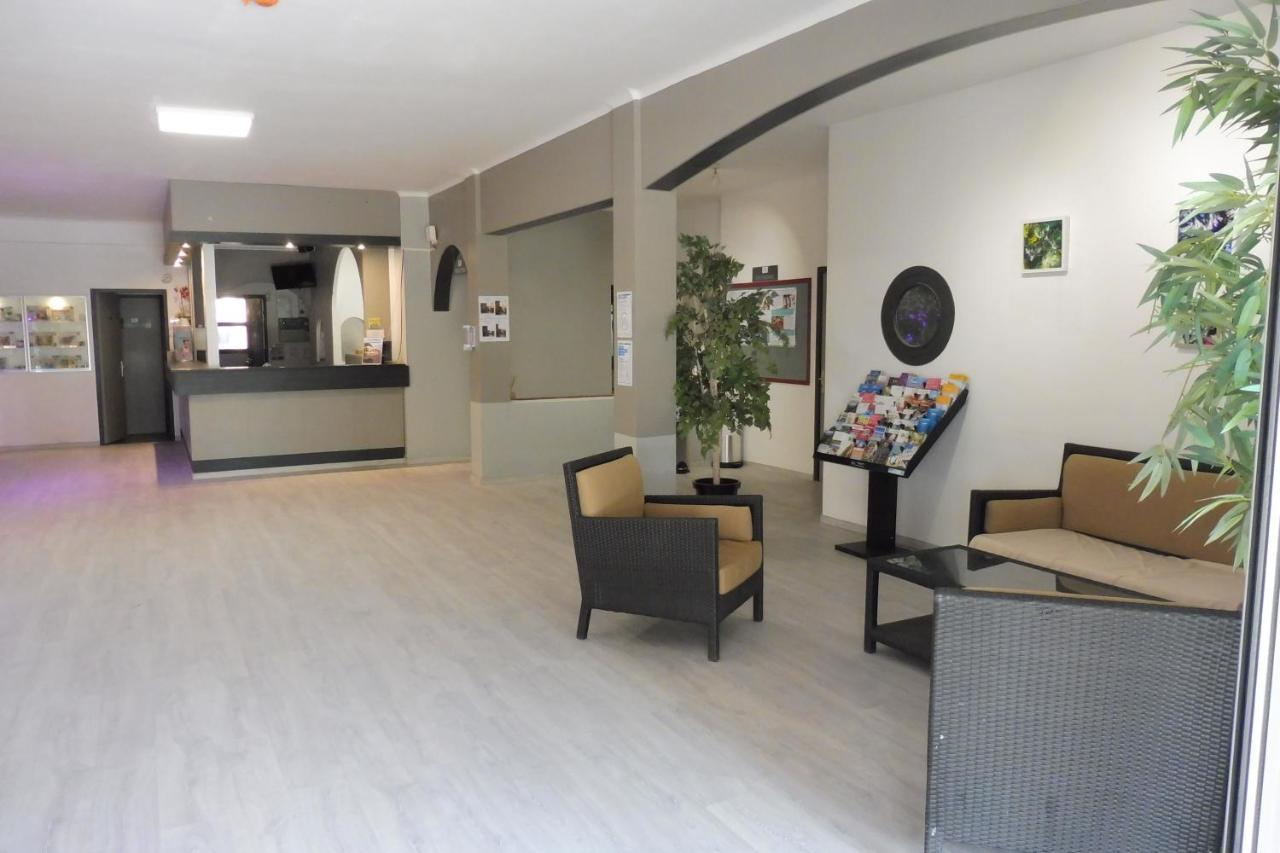 Parco vacanze Ulvf Les Residences Du Colombier Fréjus
